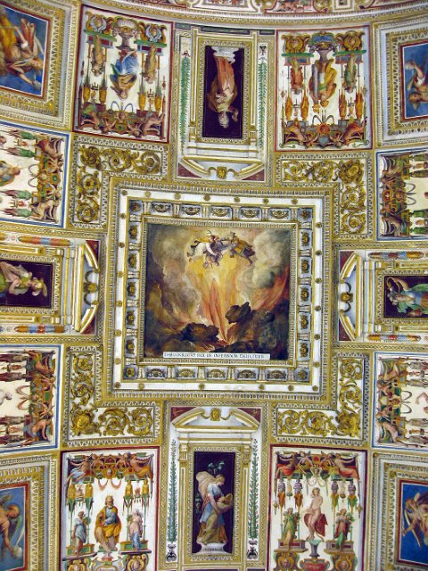 Vatican City - Vatican Museum-23.JPG